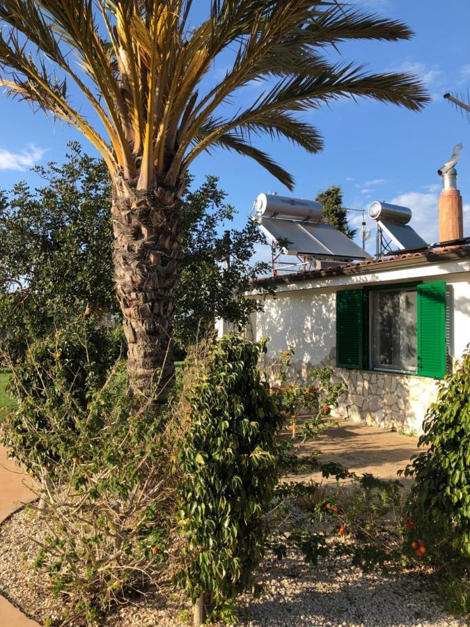 Casa Vacanze SantʼAntìoco Exterior foto