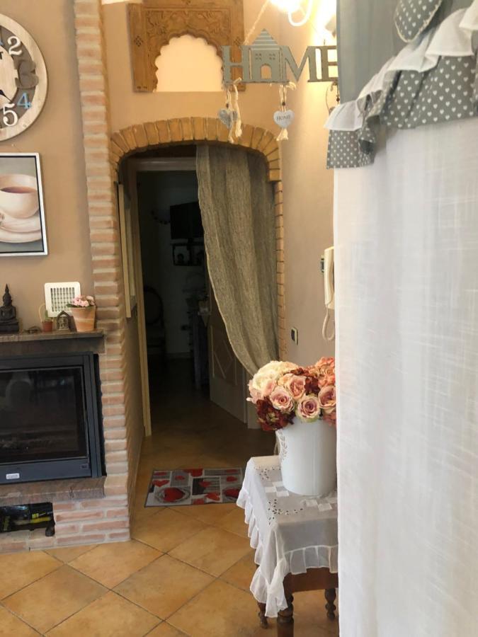 Casa Vacanze SantʼAntìoco Exterior foto